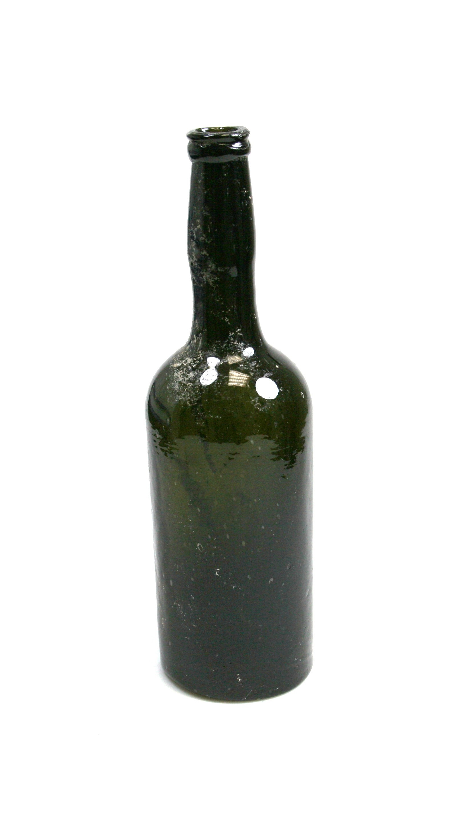 Foto van wijnfles:hoge hals, opgebolde bodem