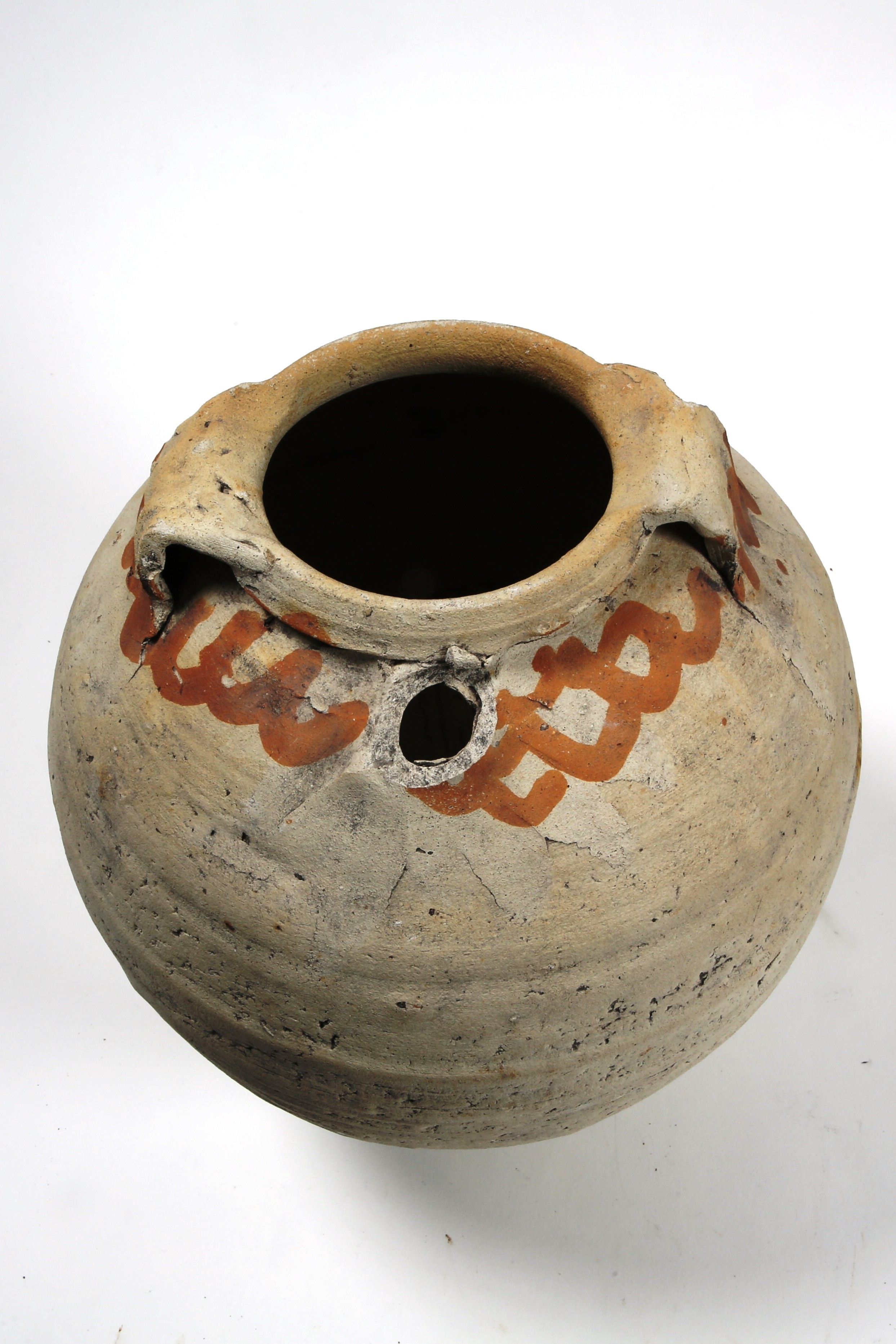 Nog een foto van  Pingsdorf geelwitbakkend:pot, bolvormig