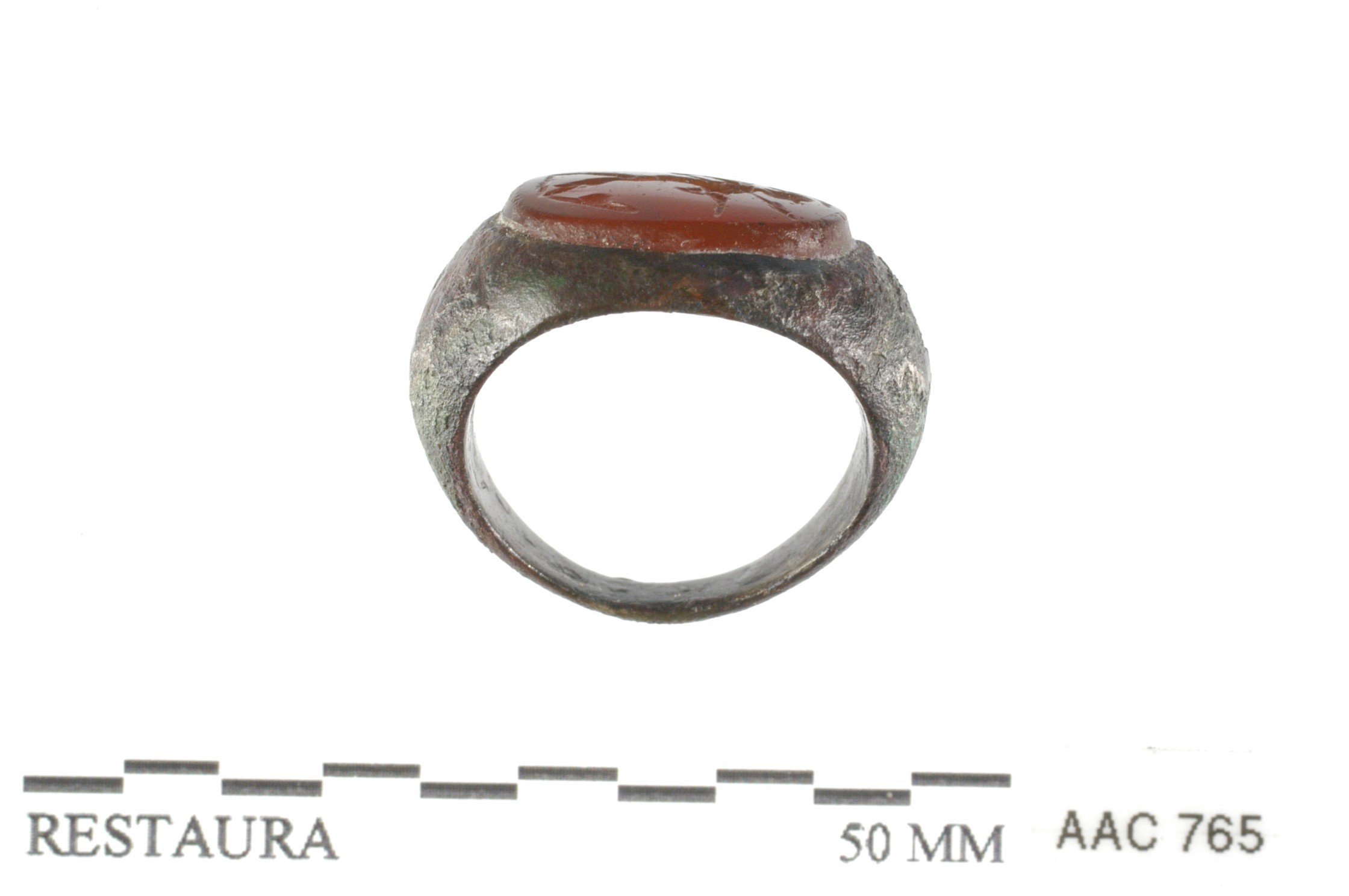 Nog een foto van  Vingerring