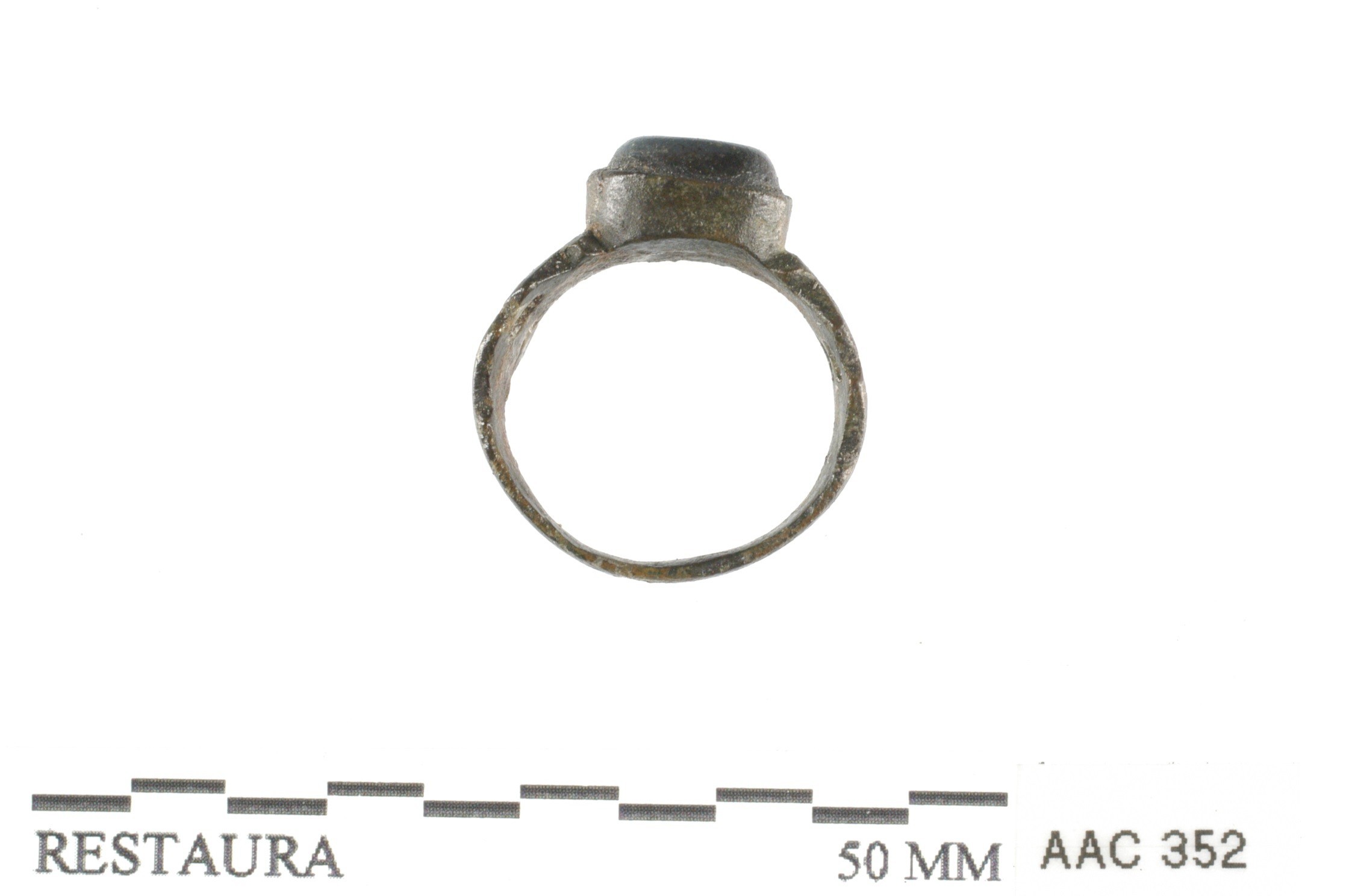 Nog een foto van  Vingerring