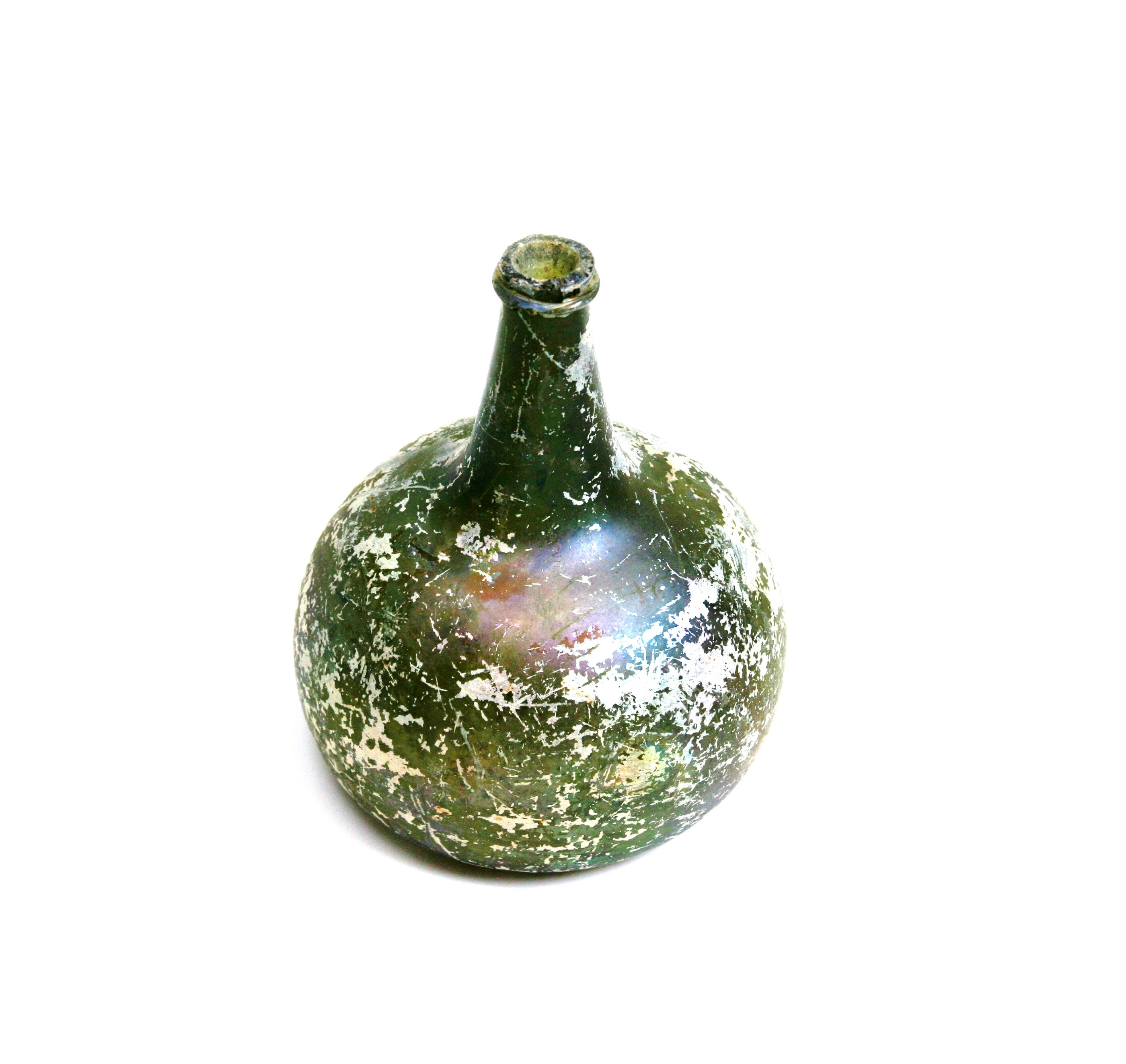 Nog een foto van  wijnfles:hoge hals, opgebolde bodem