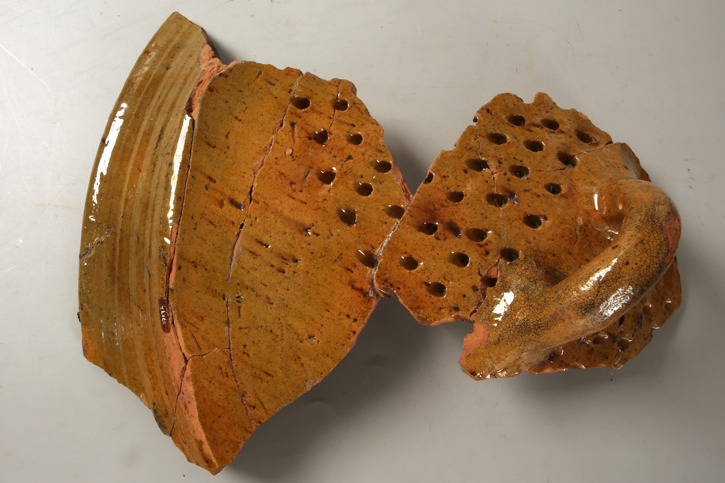Nog een foto van  Roodbakkend (geglazuurd):deksel