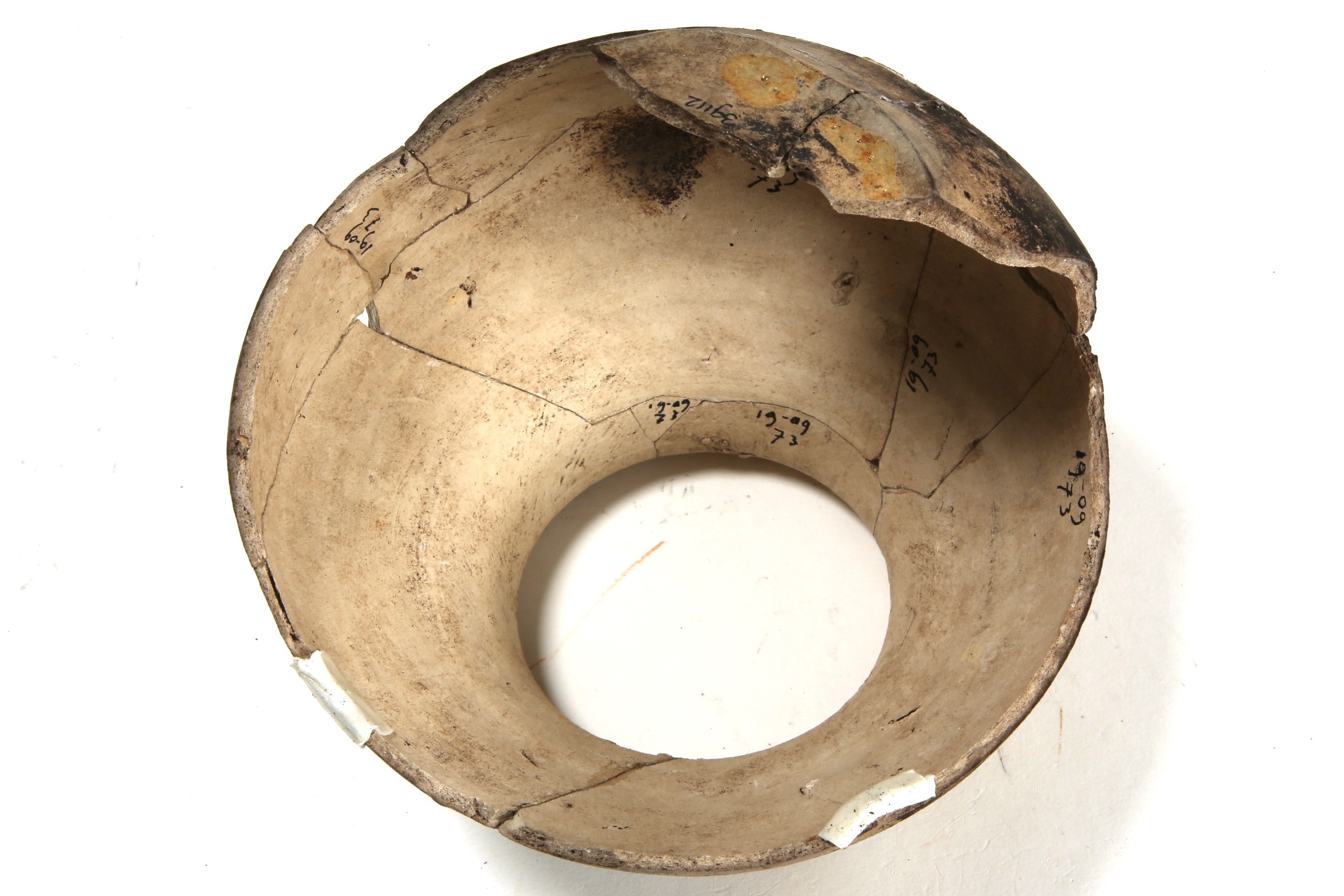 Nog een foto van  Andenne:pot, bolvormig