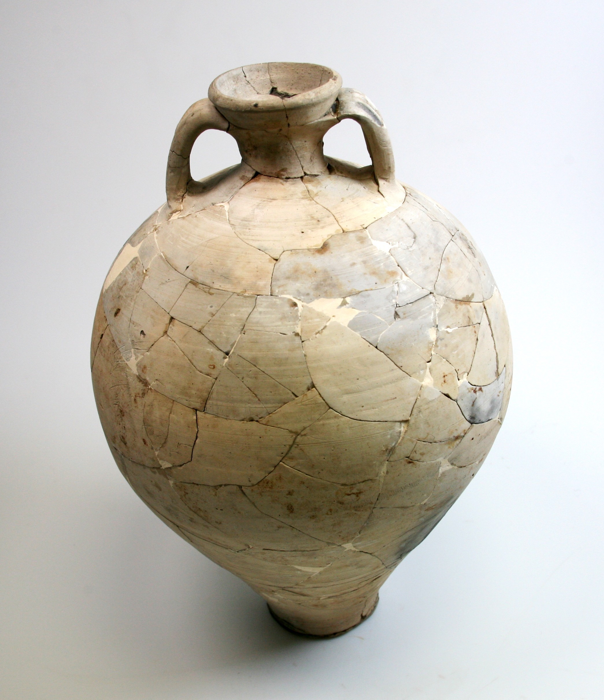 Nog een foto van  Gladwandige kruik/kruikamfoor