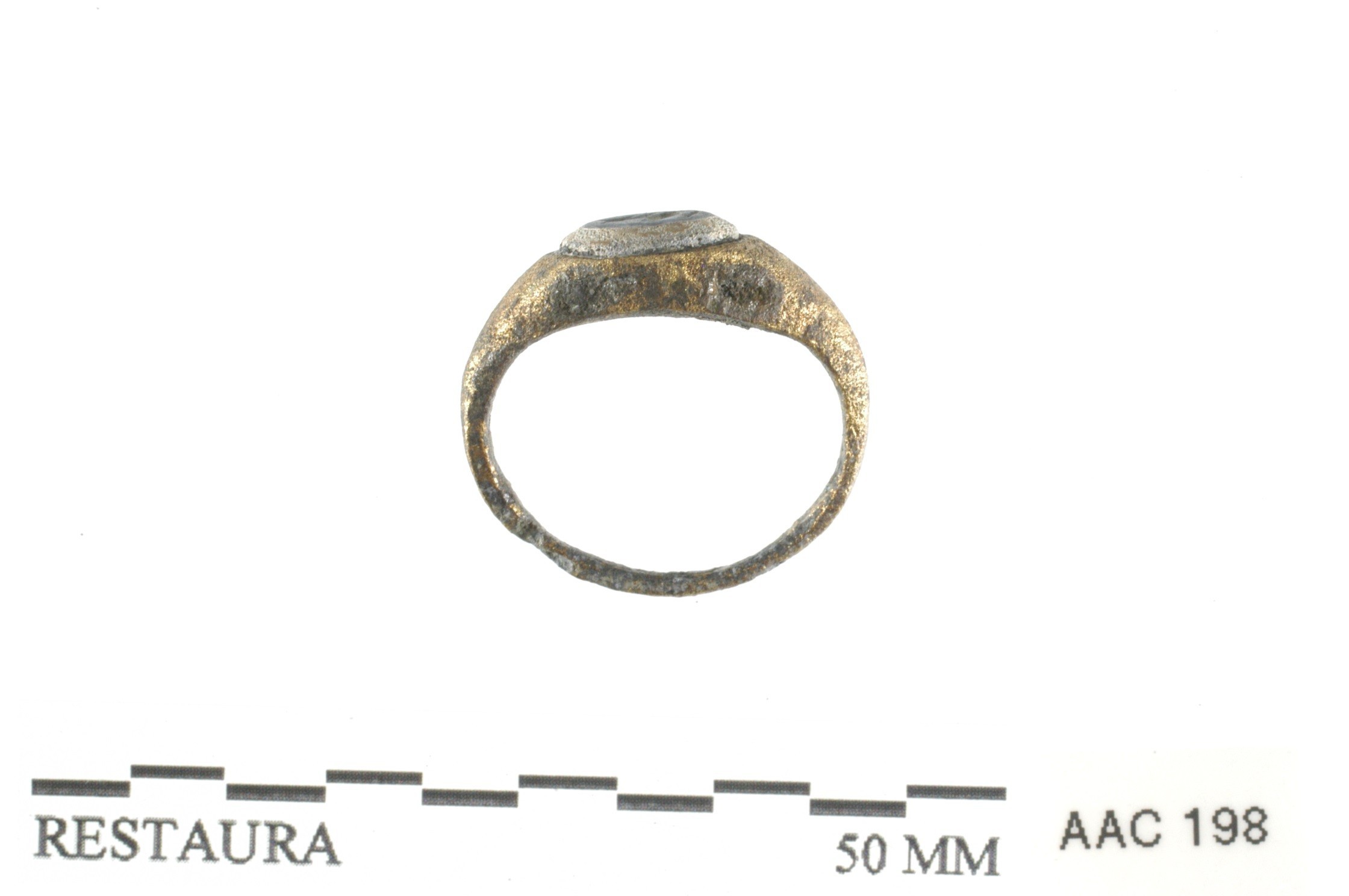 Nog een foto van  Vingerring