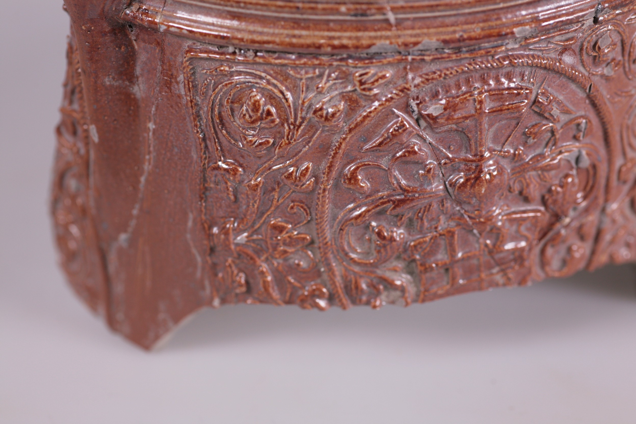 Nog een foto van  Steengoed geglazuurd:kan