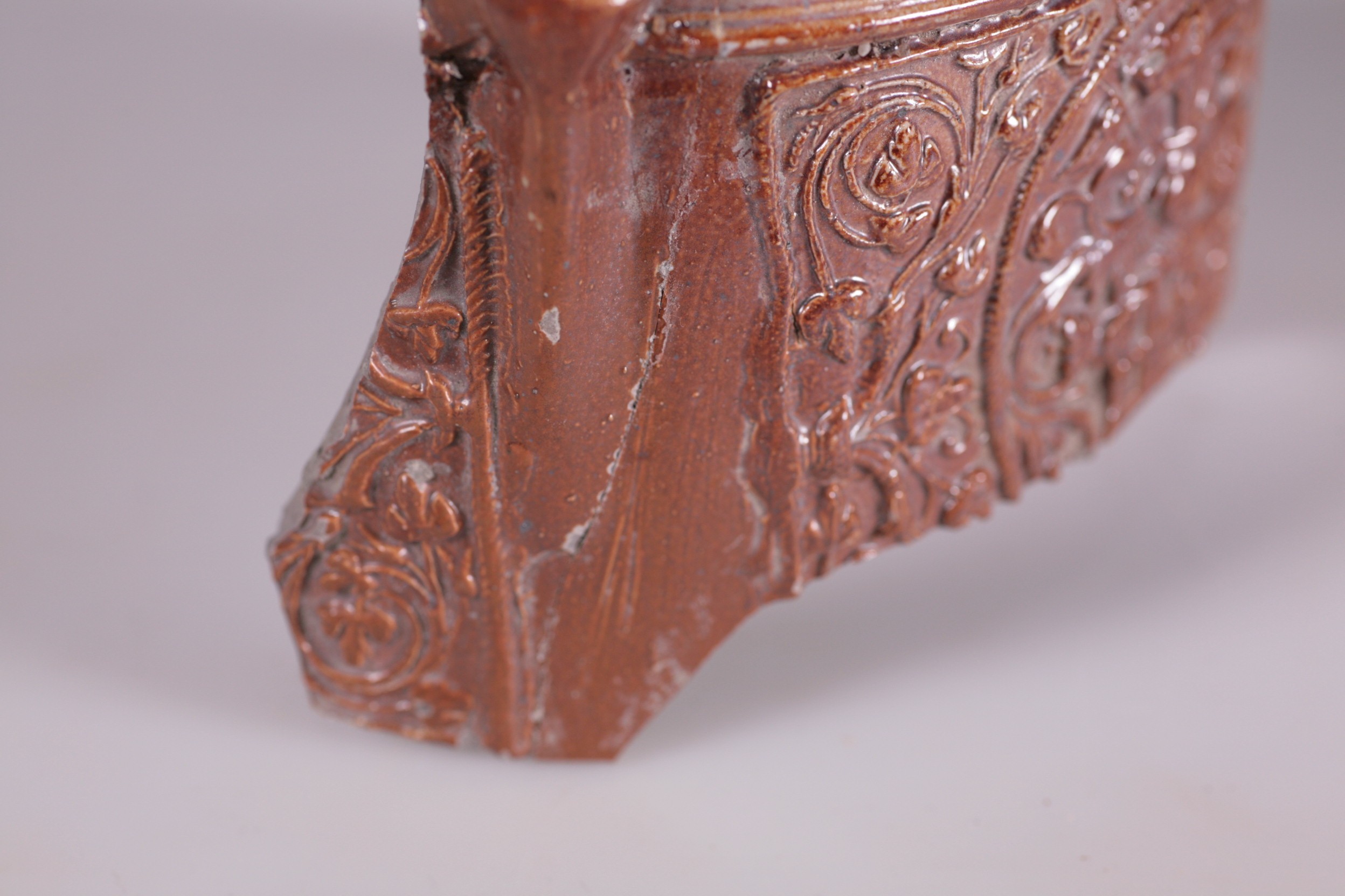 Nog een foto van  Steengoed geglazuurd:kan