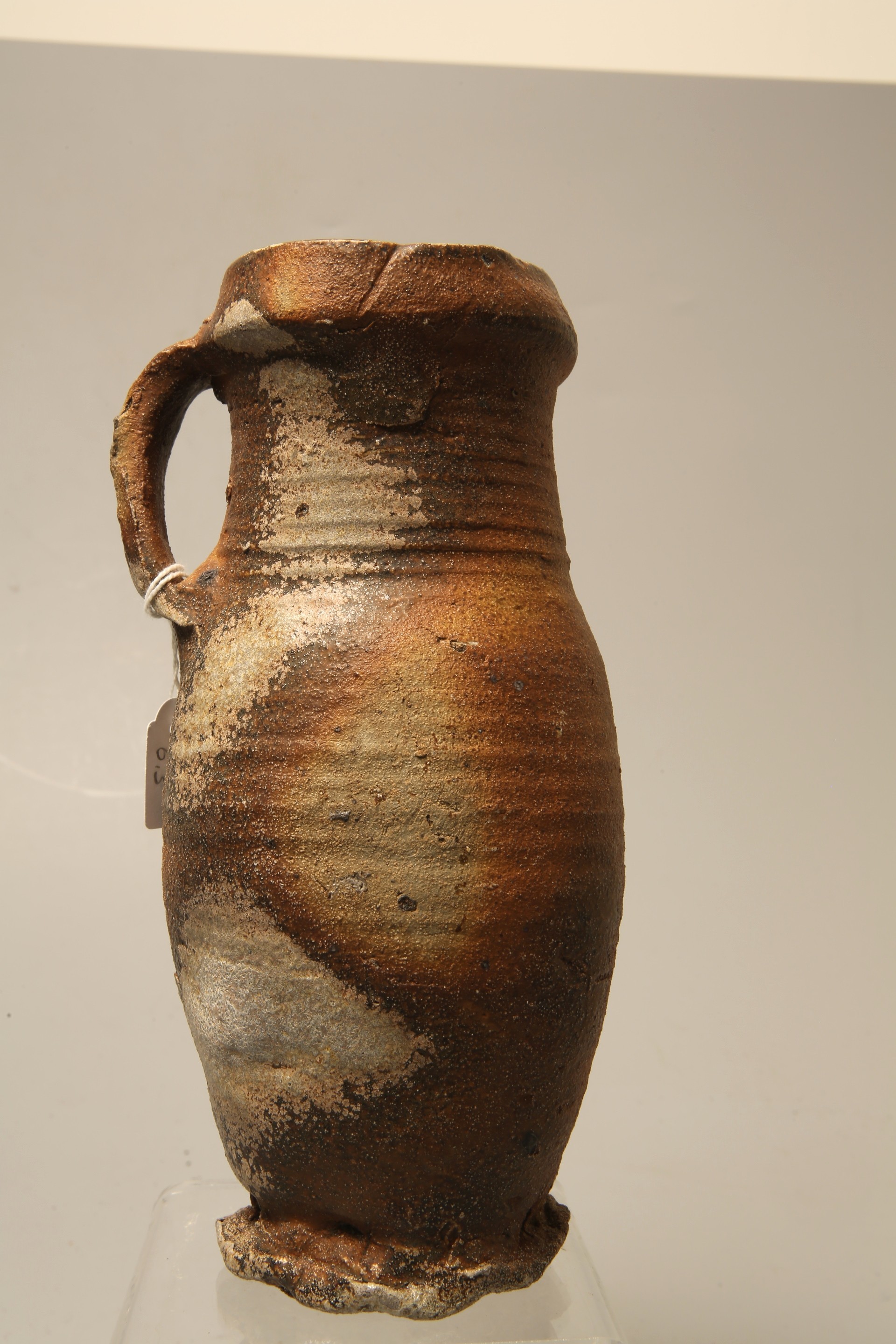 Nog een foto van  Proto-steengoed:kan