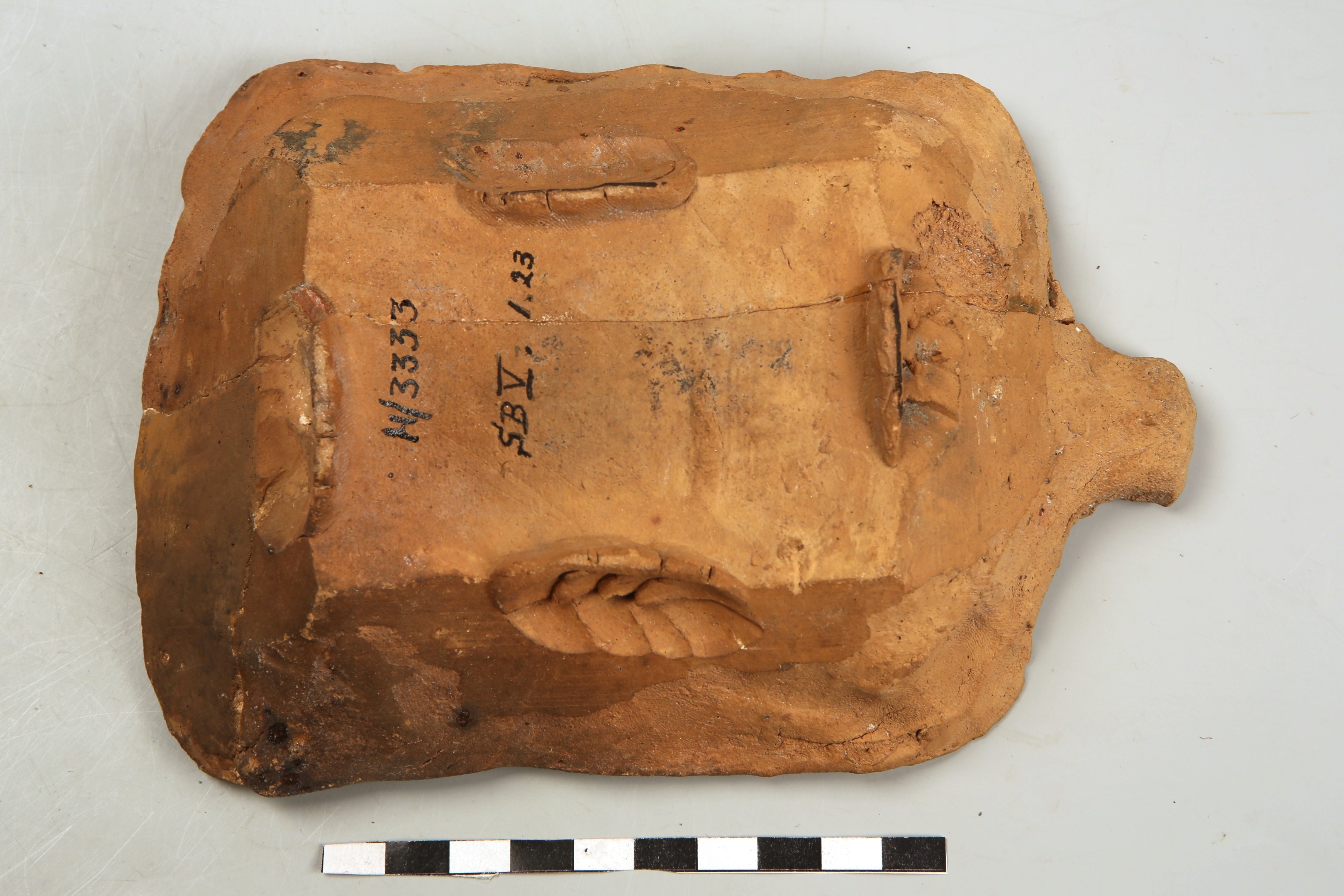 Nog een foto van  Roodbakkend ongeglazuurd