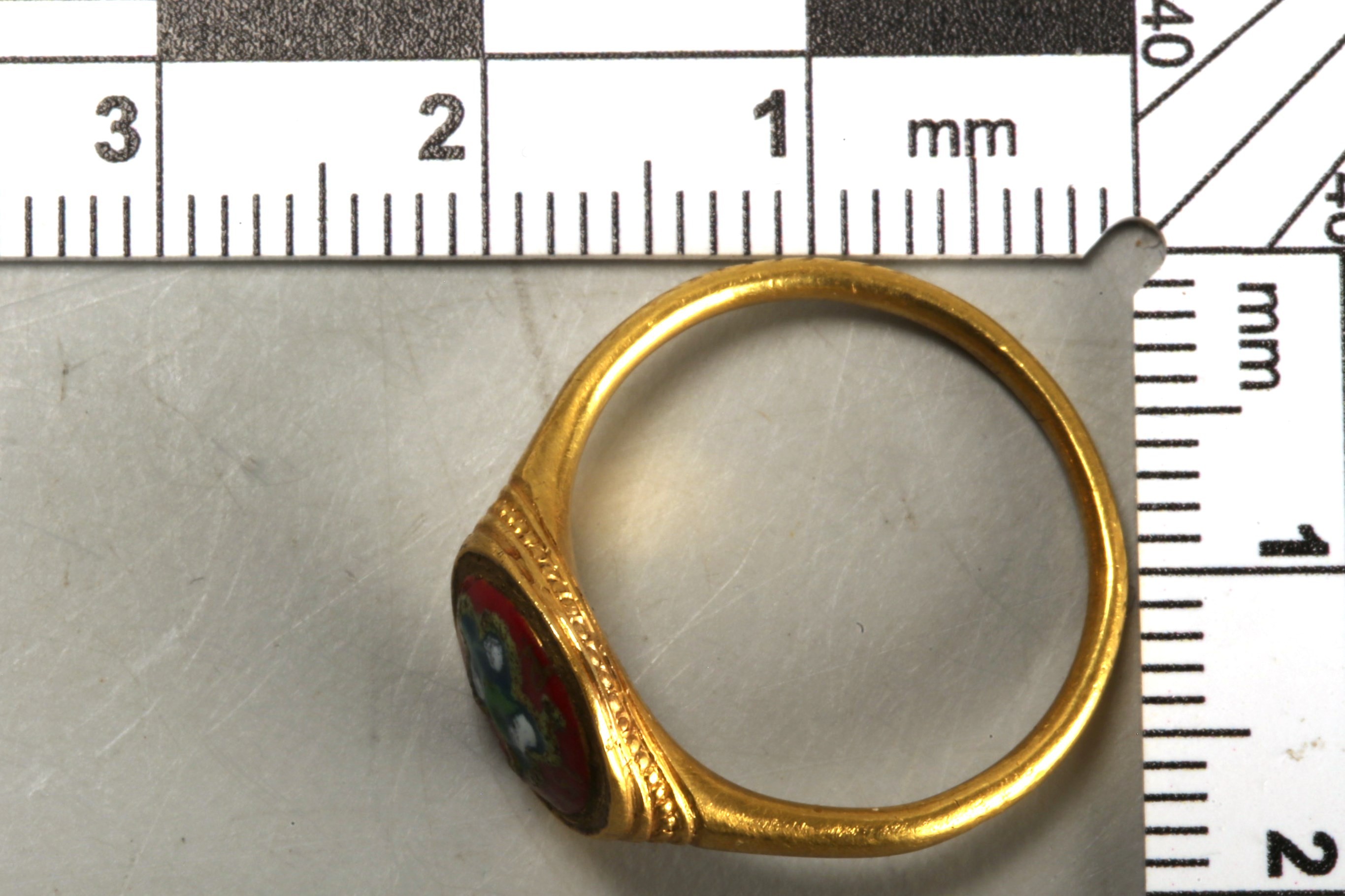 Nog een foto van  Vingerring