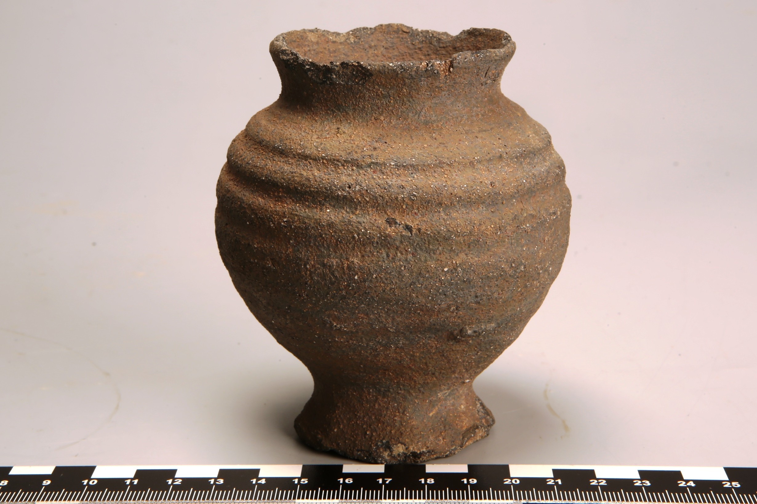 Foto van Proto-steengoed:beker