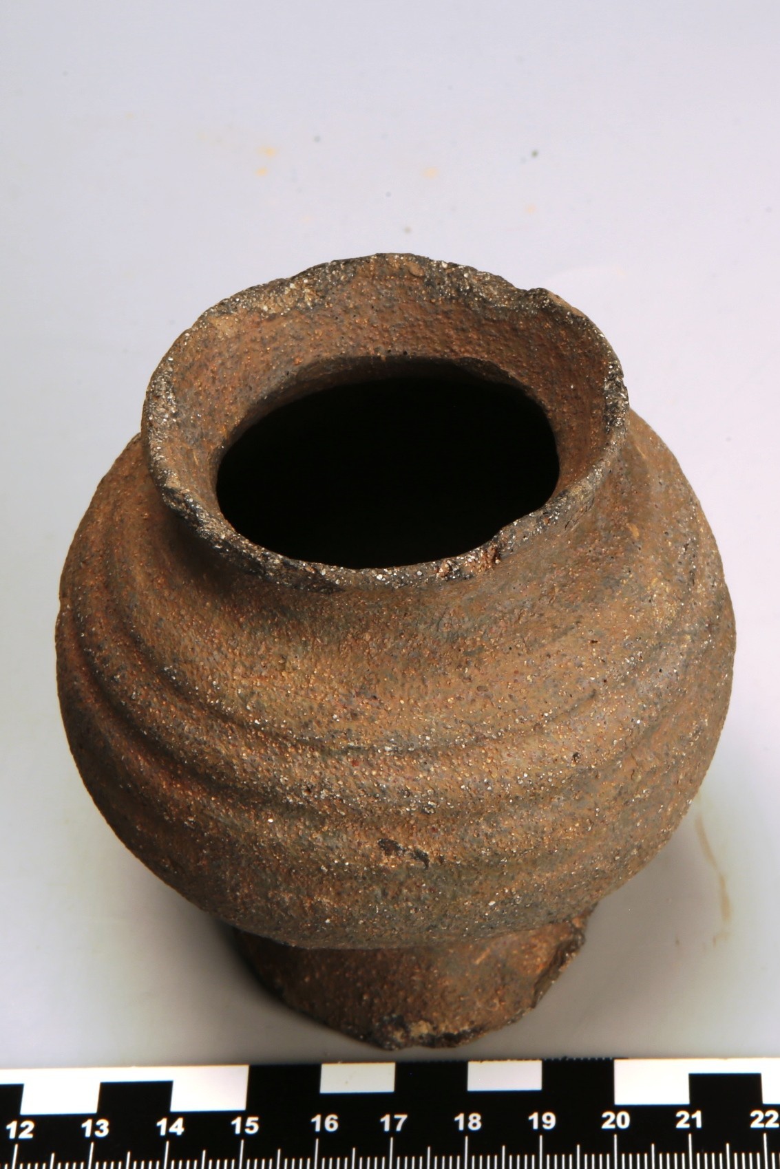 Nog een foto van  Proto-steengoed:beker