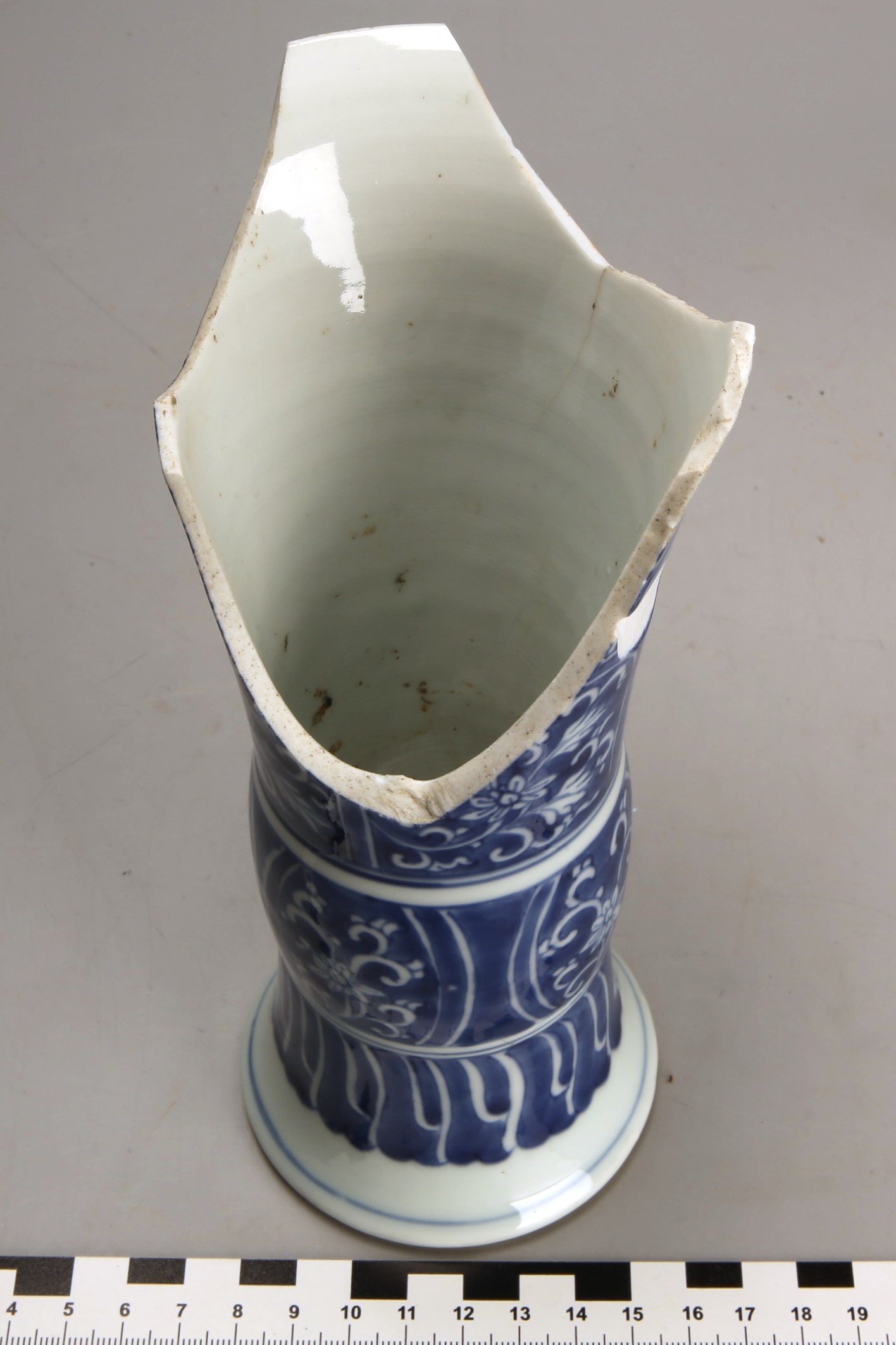 Nog een foto van  Pot/kookpot/voorraadpot