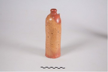 Foto van Steengoed geglazuurd:mineraalwaterfles